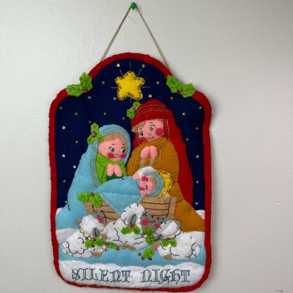 VTG Felt Appliqué Wall Decor Nativity Scene Sheep Silent Night Hand Made 17x11"